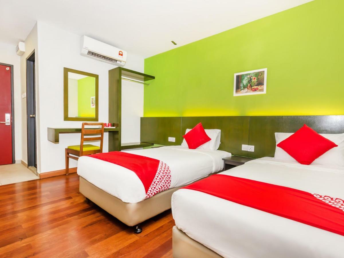 Oyo 663 Trevor Hotel 2*