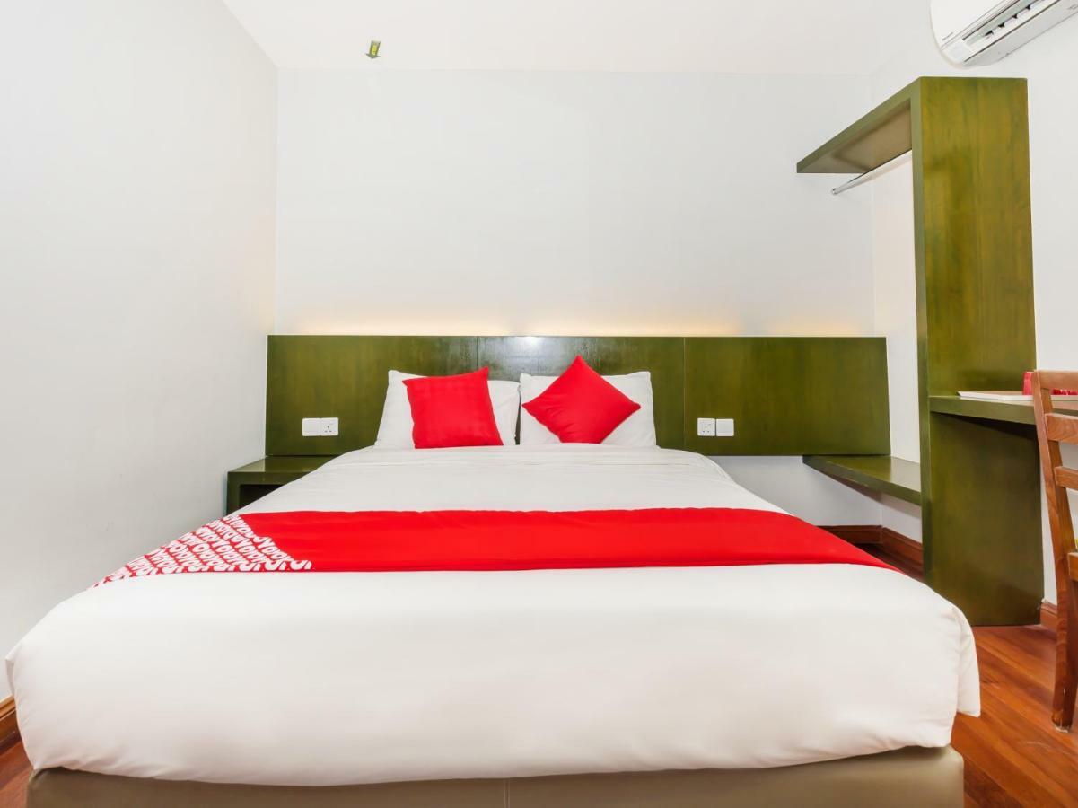 Oyo 663 Trevor Hotel 2*